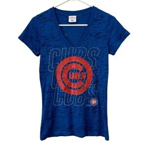 Chicago Cubs Graphic T-shirt Size Medium
